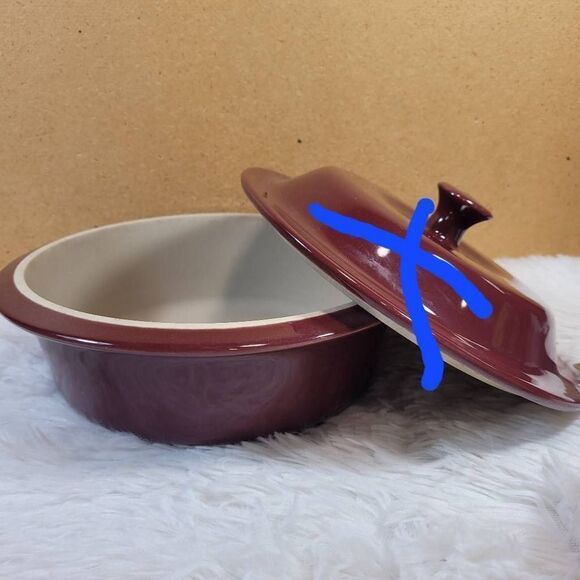 Pampered Chef Family Heritage Cranberry Small Round Baking Dish- NO COVER - Picture 2 of 6